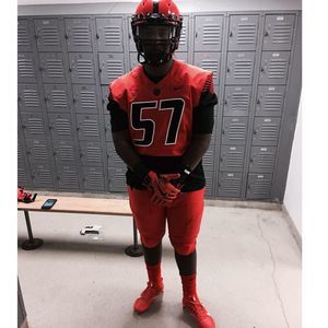 Meet your Posher, Emilio